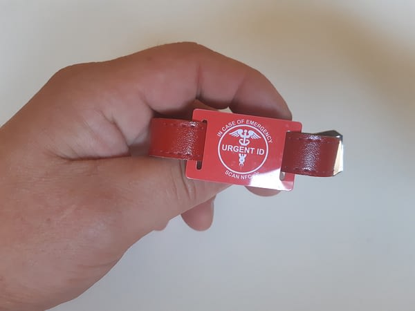 URGENT ID náramek - barexový pásek červený
